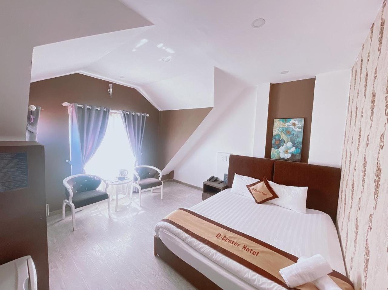 Hotel Q-center 2*