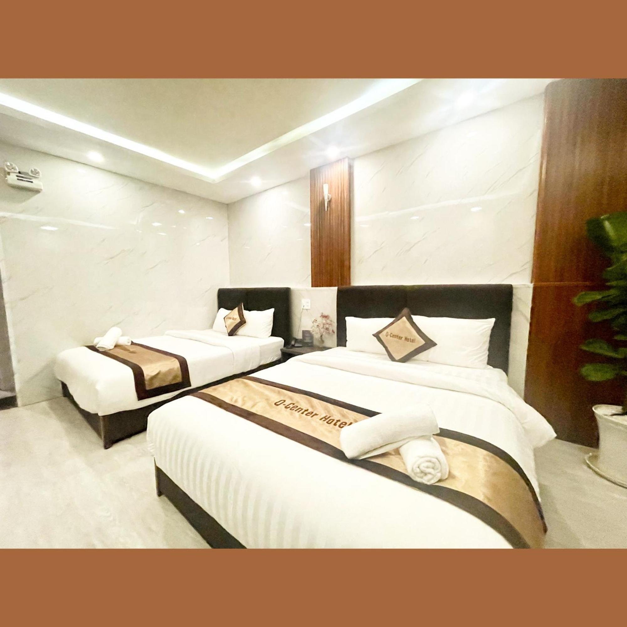 Q-center Hotel 2*