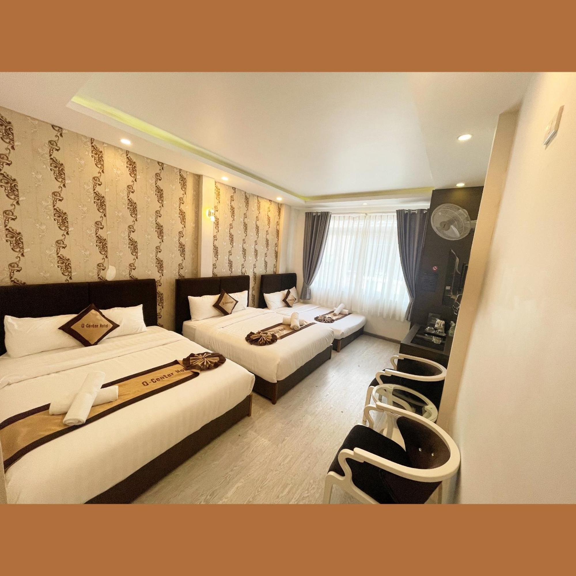 Q-center Hotel